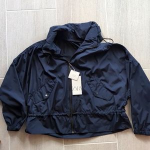 NWT Zara cropped raincoat